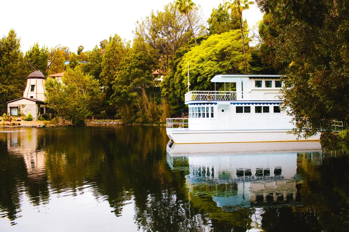 SRF Lake Shrine Meditation Center