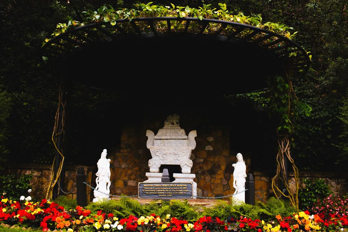 SRF Lake Shrine Meditation Center